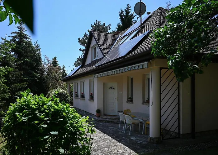 Kozmary Vendeghaz